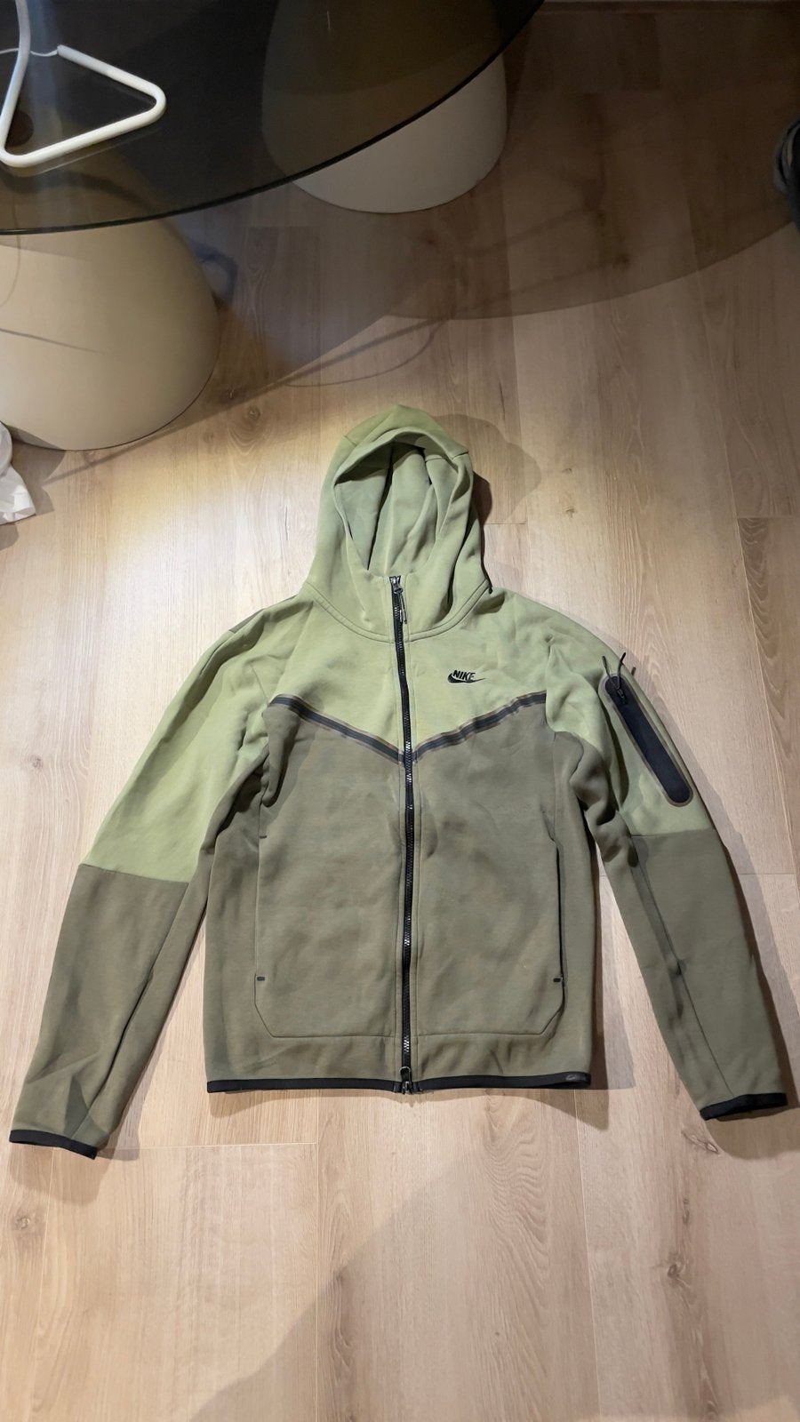 Nike Tech Fleece Hoodie - Groen/Olijf - Maat XS, Kleding | Heren, Ophalen of Verzenden, Zo goed als nieuw, Maat 46 (S) of kleiner