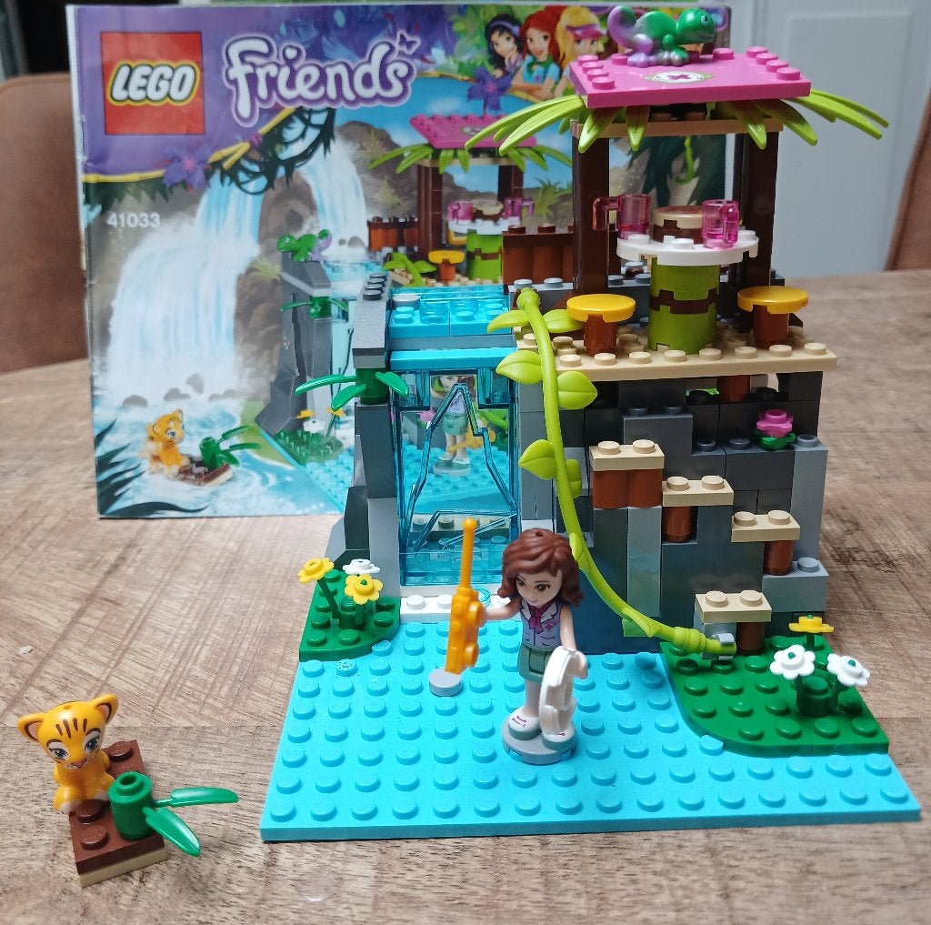 Lego friends jungle waterval met Mia, Lego, Friends, Ophalen of Verzenden, Zo goed als nieuw