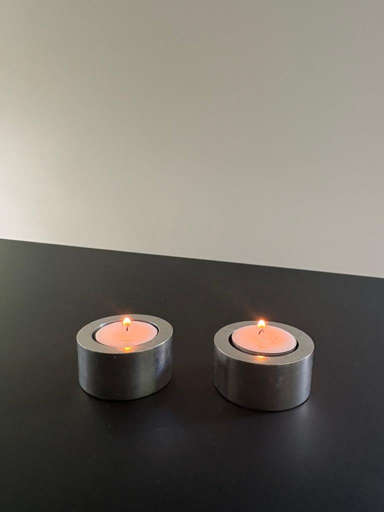 Twee RVS waxinelichtjeshouders, Ophalen of Verzenden, Metaal, Minder dan 25 cm