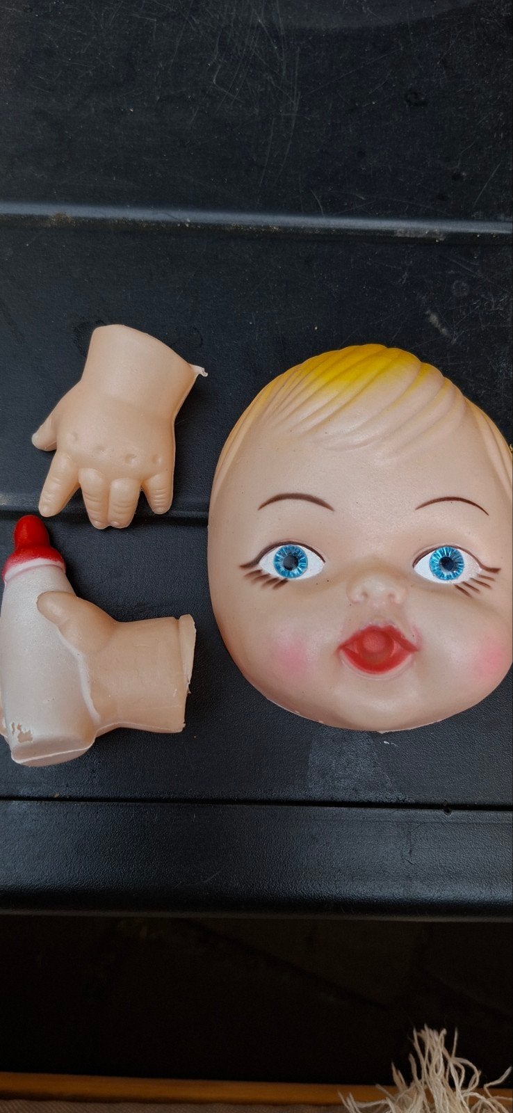 Vintage poppenhuis hoofdje en armpjes, Ophalen of Verzenden, Gebruikt, Overige typen