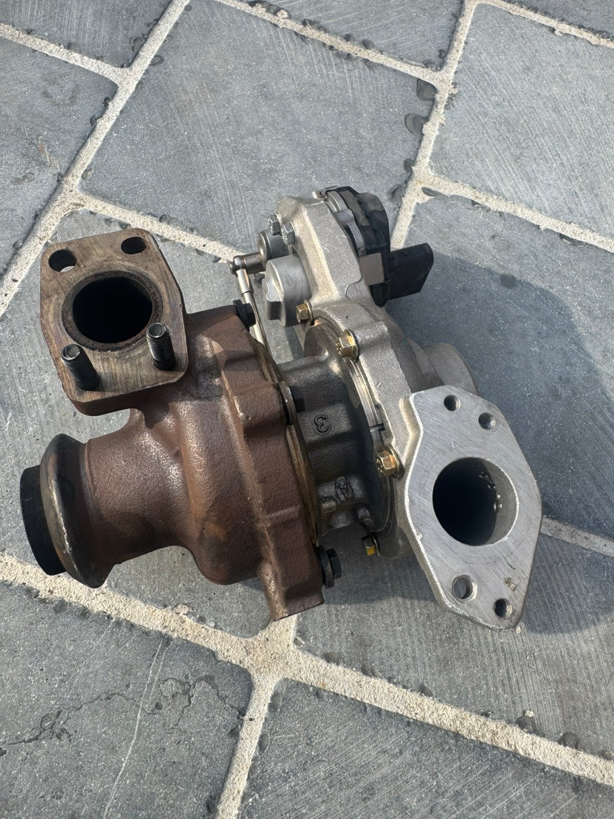 Turbo 9835855380  voor psa hdi 1.5 motoren, Ophalen, Gebruikt