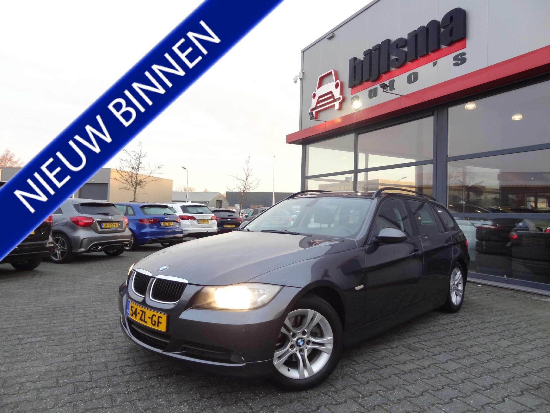 BMW 3 Serie Touring 320i Executive | CRUISE | TREKHAAK | LMV, Automaat, Achterwielaandrijving, 4 cilinders, 150 pk