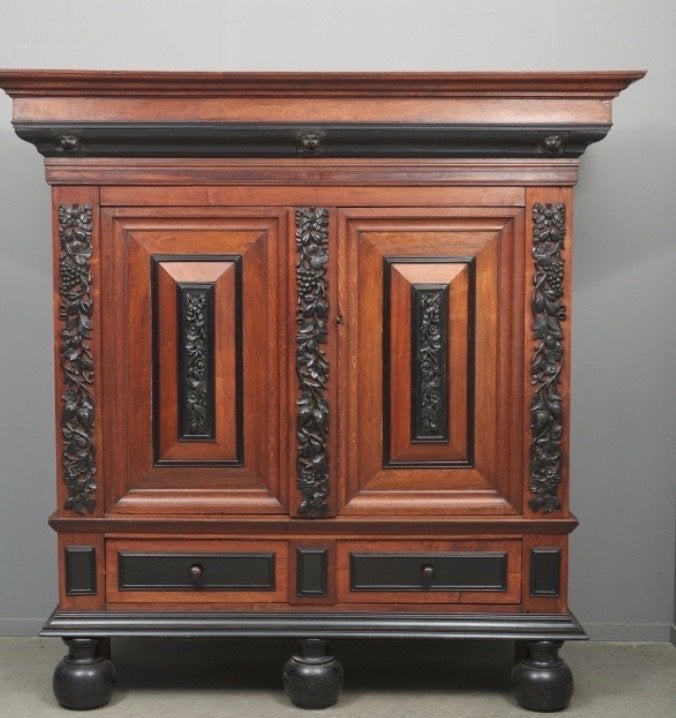 Antieke Kussenkast - Prachtig Houten Kabinet, Antiek en Kunst, Antiek | Meubels | Kasten, Ophalen