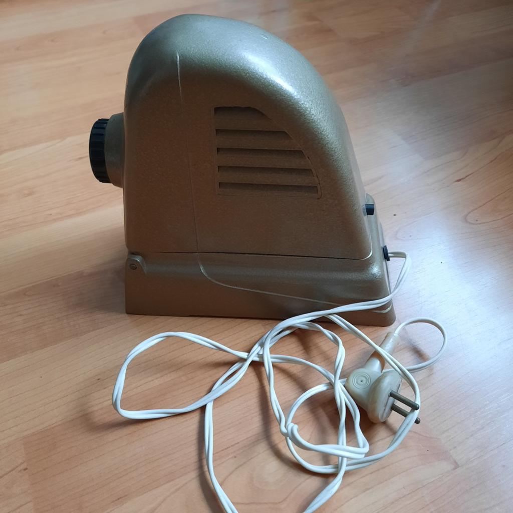 Vintage Baika Diaskop projector met films, Ophalen, Gebruikt, Met scherm