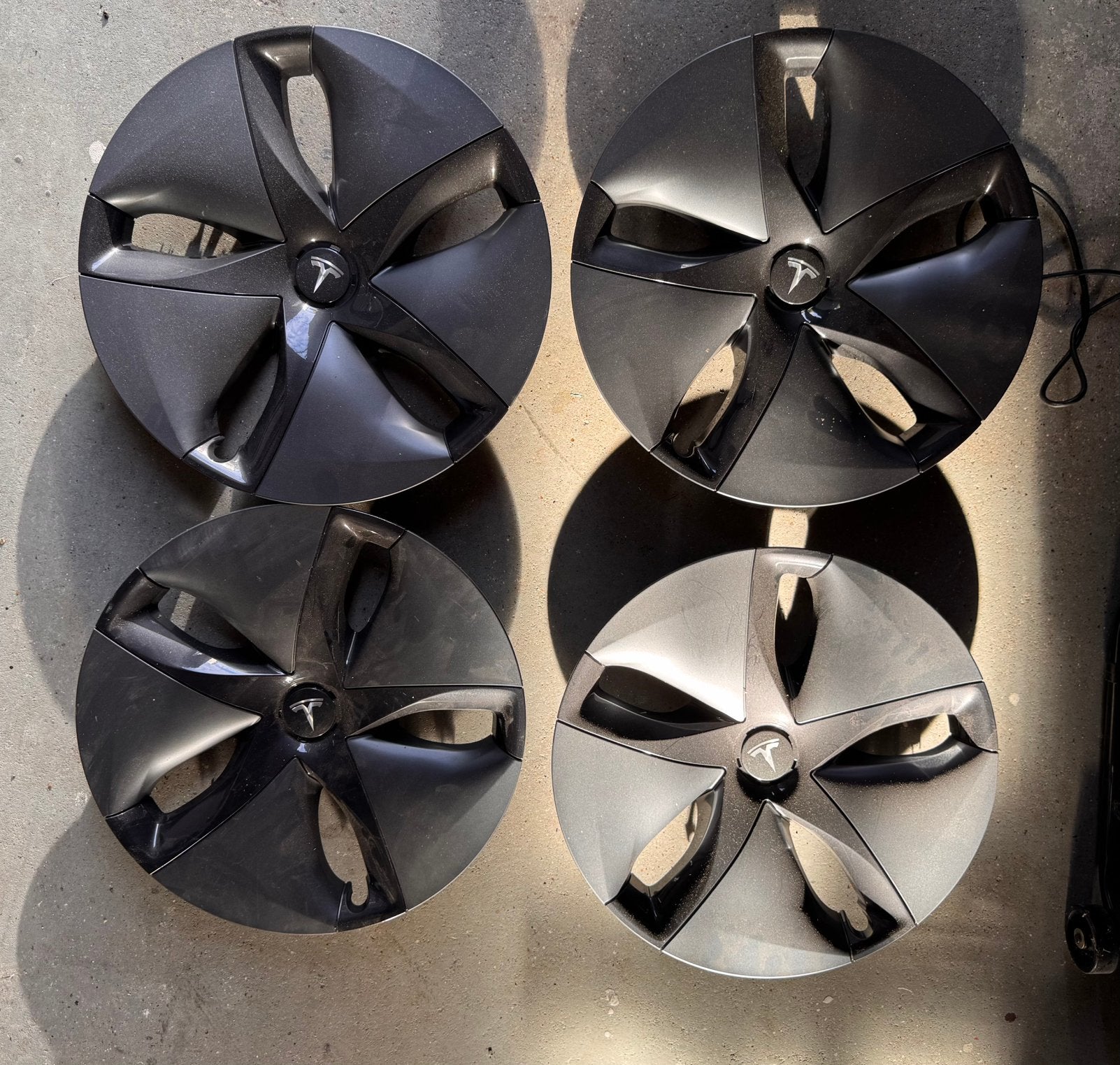 Tesla model 3 18inch aero wieldoppen