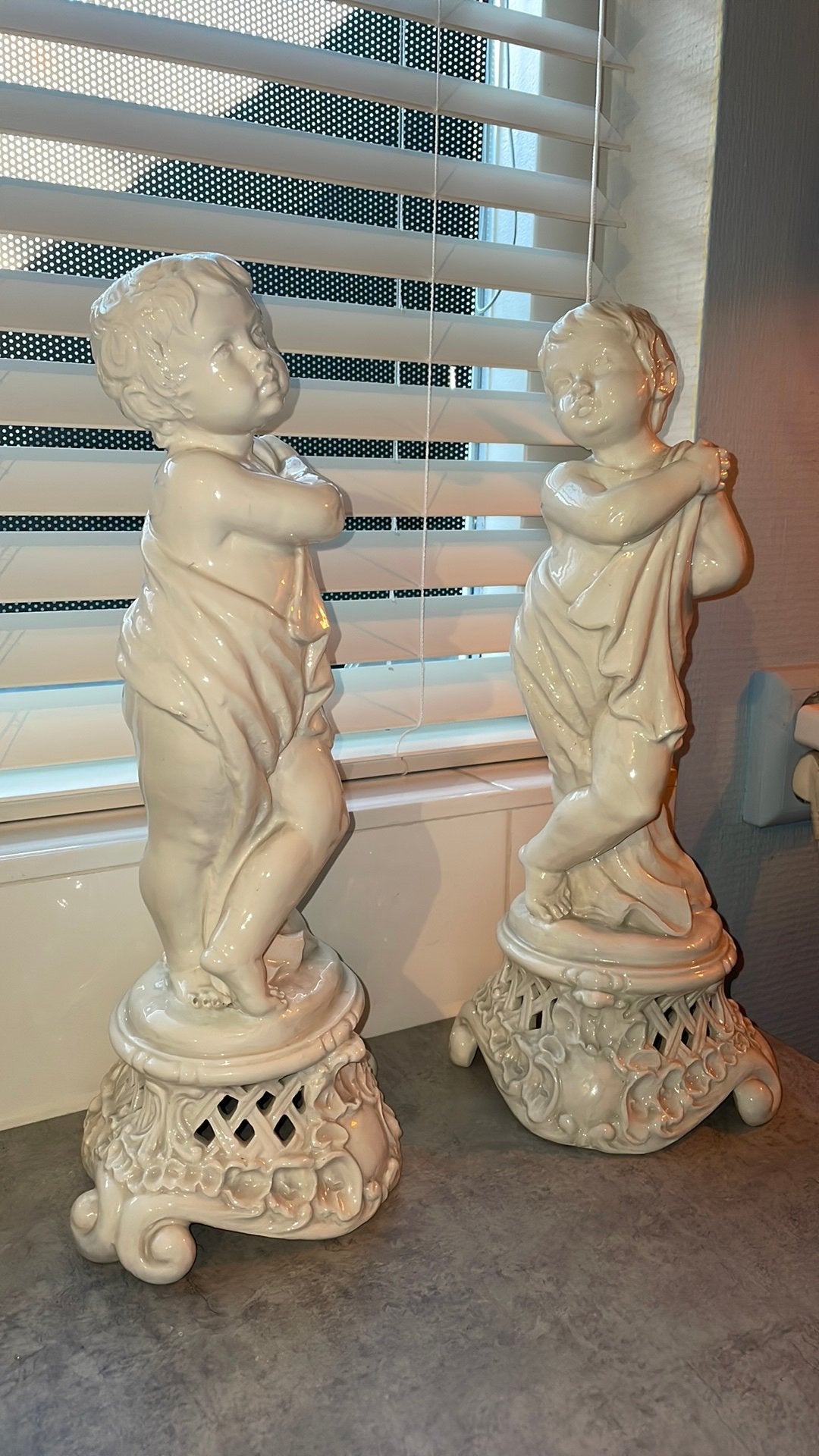 Vintage Italiaans porseleinen putti beelden, Ophalen, Zo goed als nieuw, Fantasy