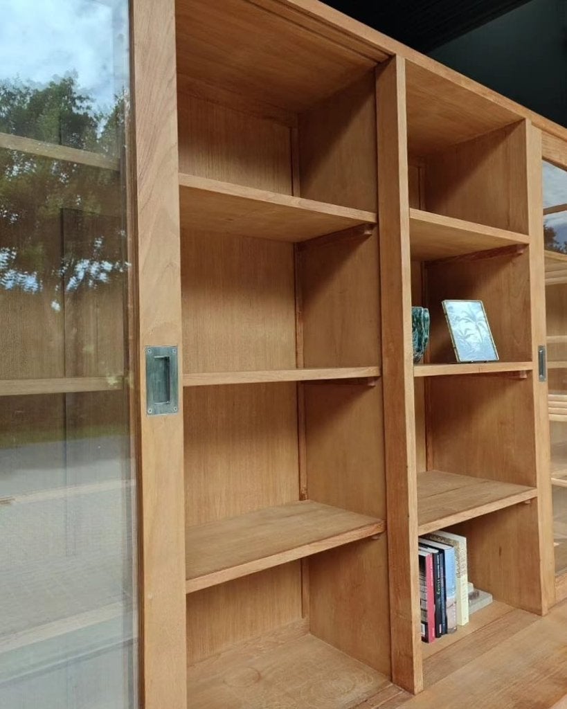 Prachtige grote schoolkast | Teakhouten buffetkast #8883, Glas, Gebruikt, Met deur(en), -