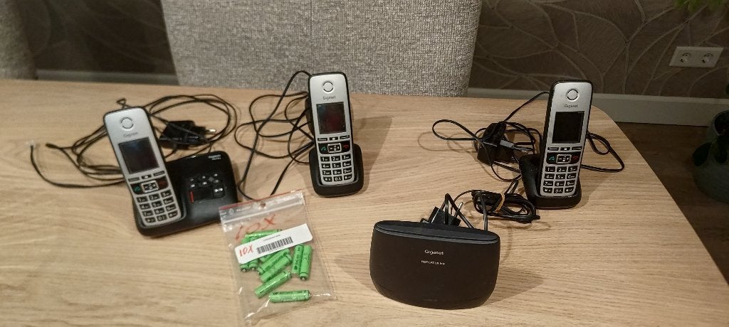 Siemens Gigaset A670 3x + repeater, Ophalen of Verzenden, Gebruikt, 3 handsets