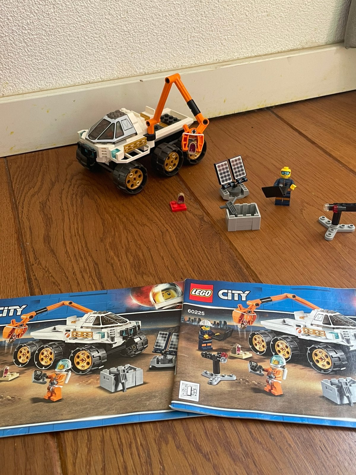 Lego 60225 onderzoek op de maan, Ophalen, City, Lego, Compleet