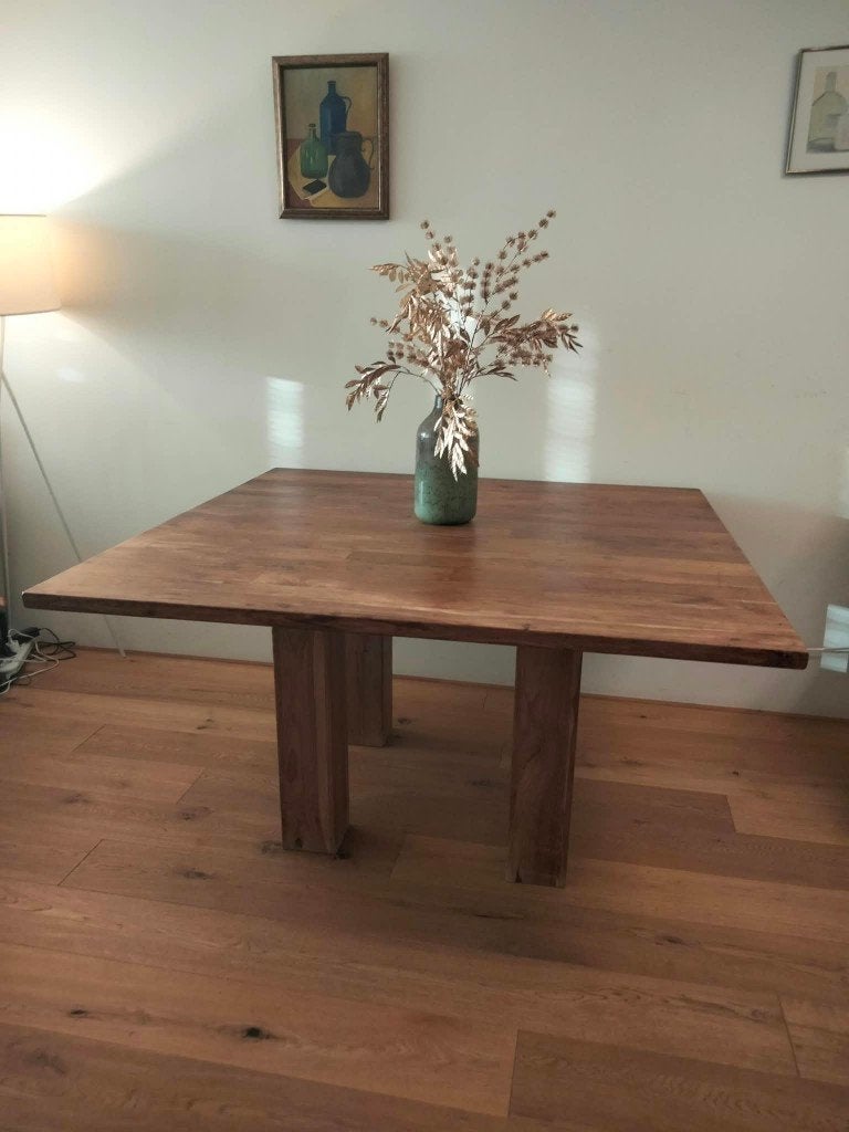 Vierkante Eettafel van massief hout., Ophalen, Vierkant, Vijf personen of meer, Overige houtsoorten