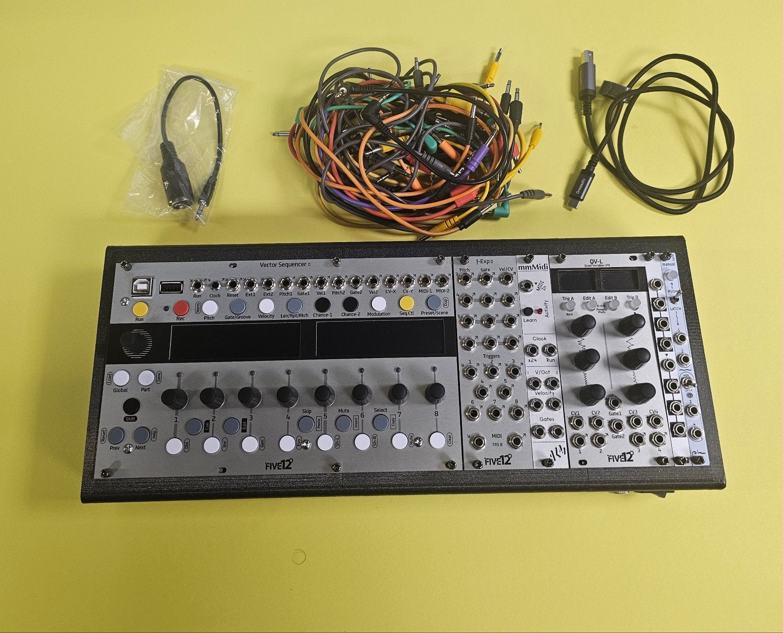 lFive12 Vector Sequencer II Complete Eurorack System&more, Overige merken, Five12, Onbekend, Zo goed als nieuw