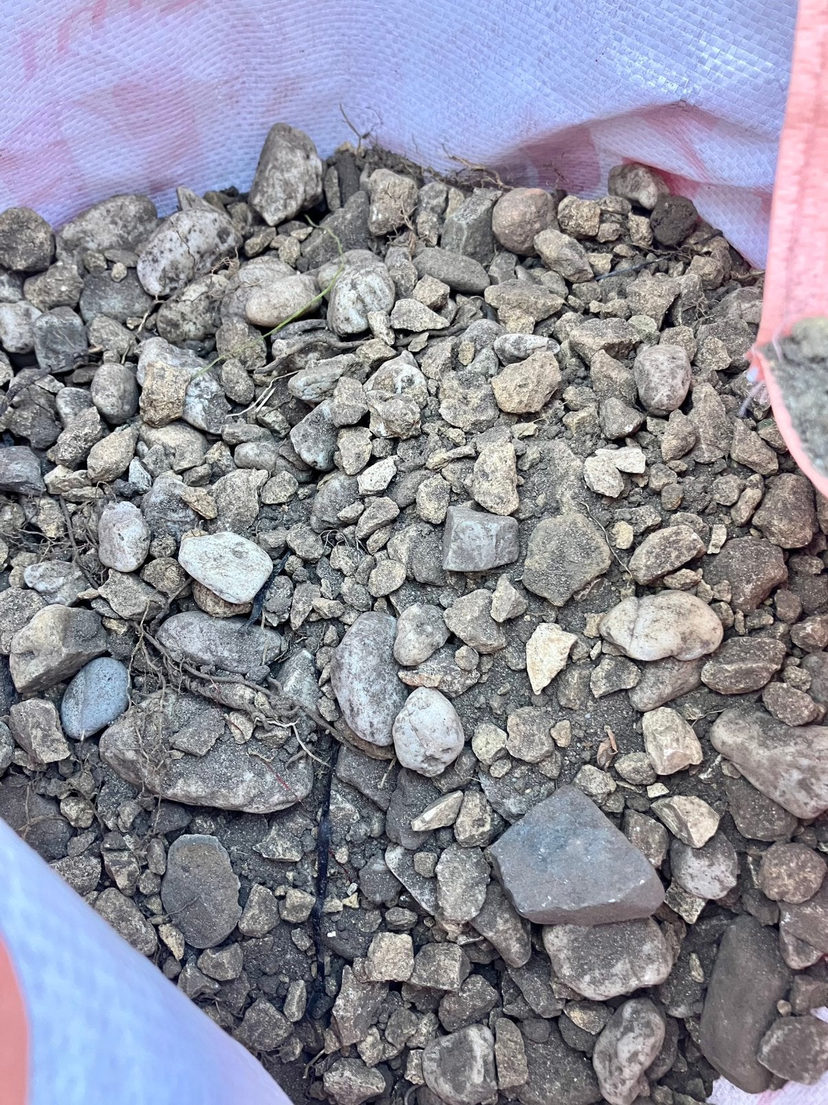 Gemengd grind, kiezelstenen en grit gratis, Tuin en Terras, Grind, Keien en Split, Ophalen, Gebruikt