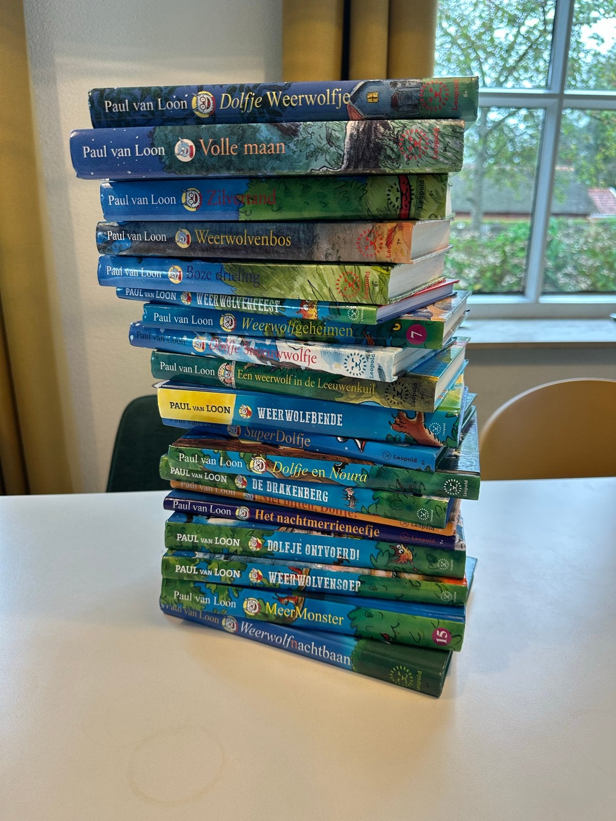 Grote collectie Dolfje Weerwolfje boeken - Paul van Loon, Ophalen of Verzenden, Gelezen, Fictie algemeen