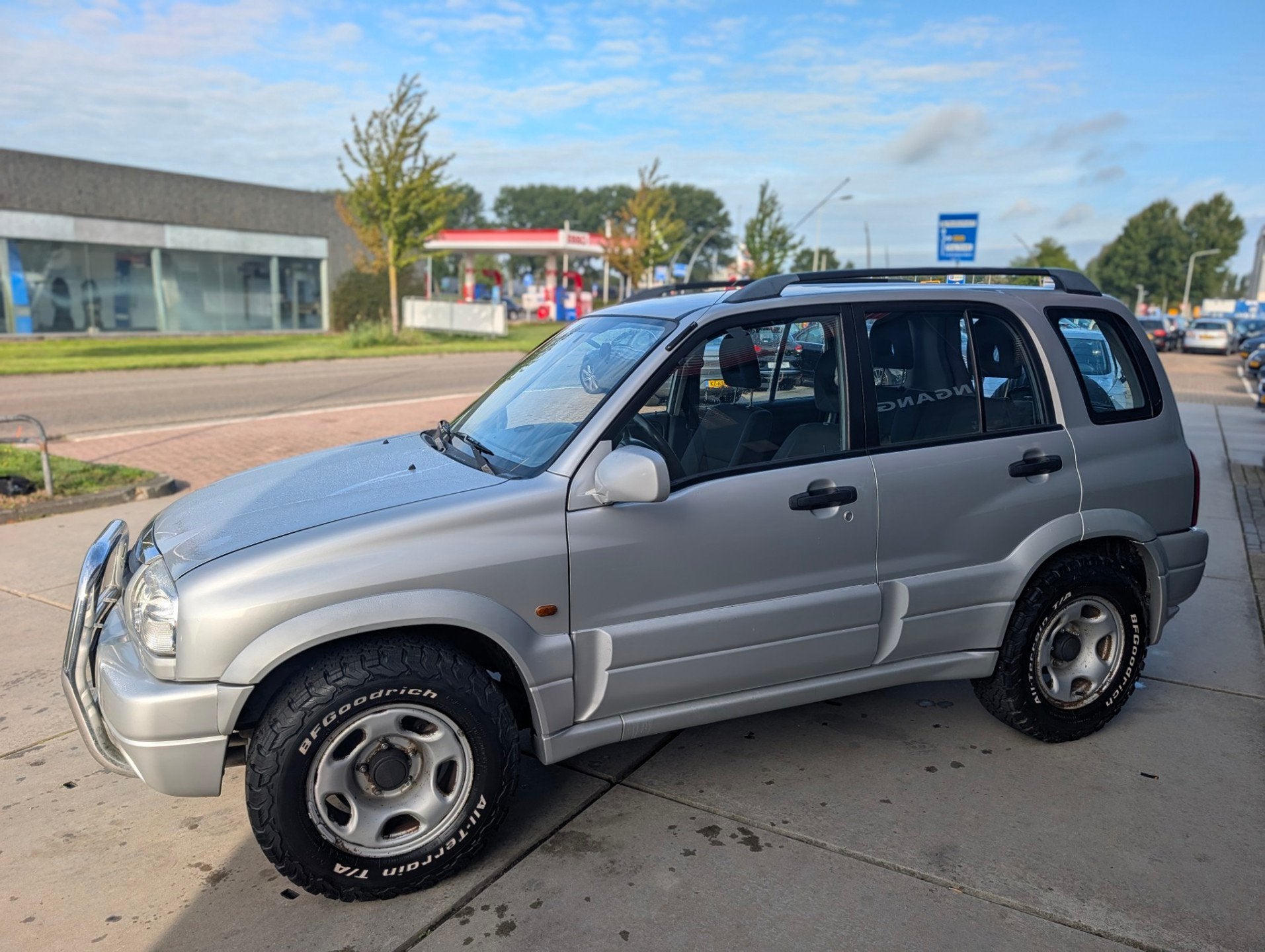 Suzuki Grand Vitara 2.0 - 4x4 - Trekhaak - Airco, Auto's, 1330 kg, Stof, Automatische klimaatregeling, 4 cilinders