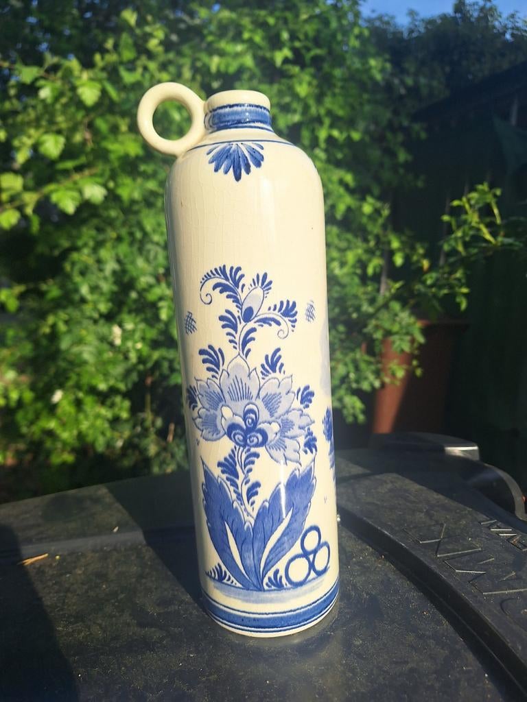 Delfts blauw vaas, Ophalen