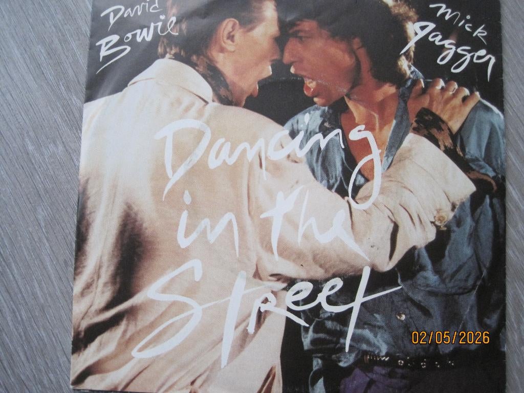 David Bowie / Mick Jagger  -  Dancing in the street, 7 inch, Single, Ophalen of Verzenden, Zo goed als nieuw
