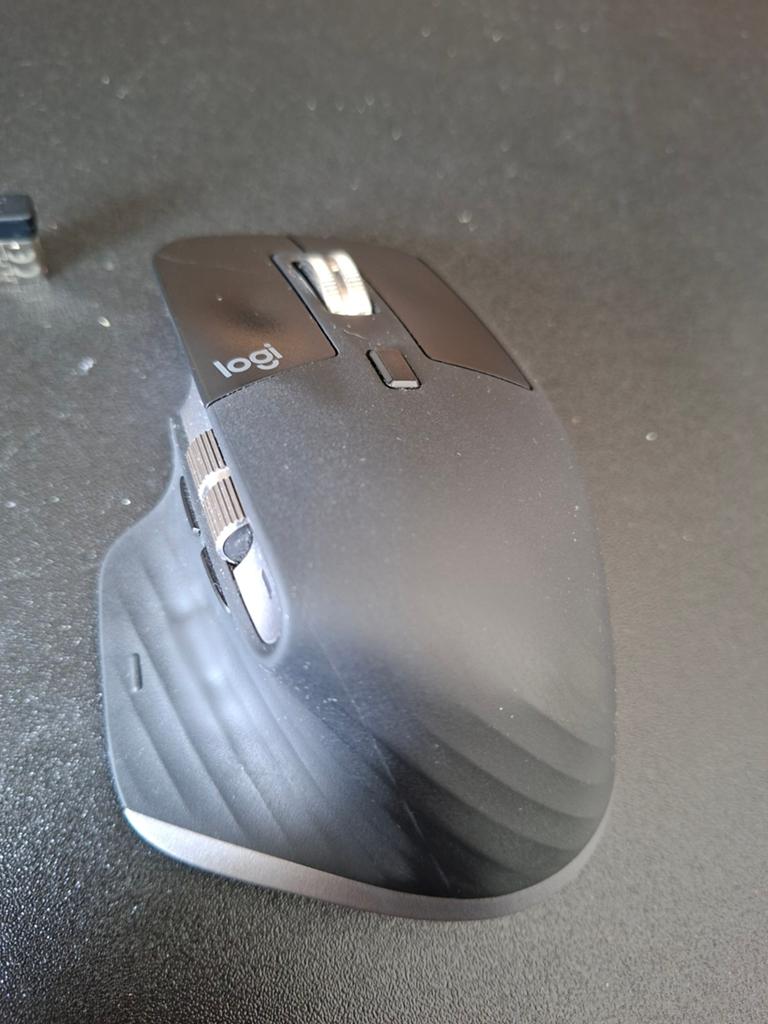 Logitech MX Master 3S, Computers en Software, Muizen, Ophalen, Rechtshandig, Muis, Gebruikt