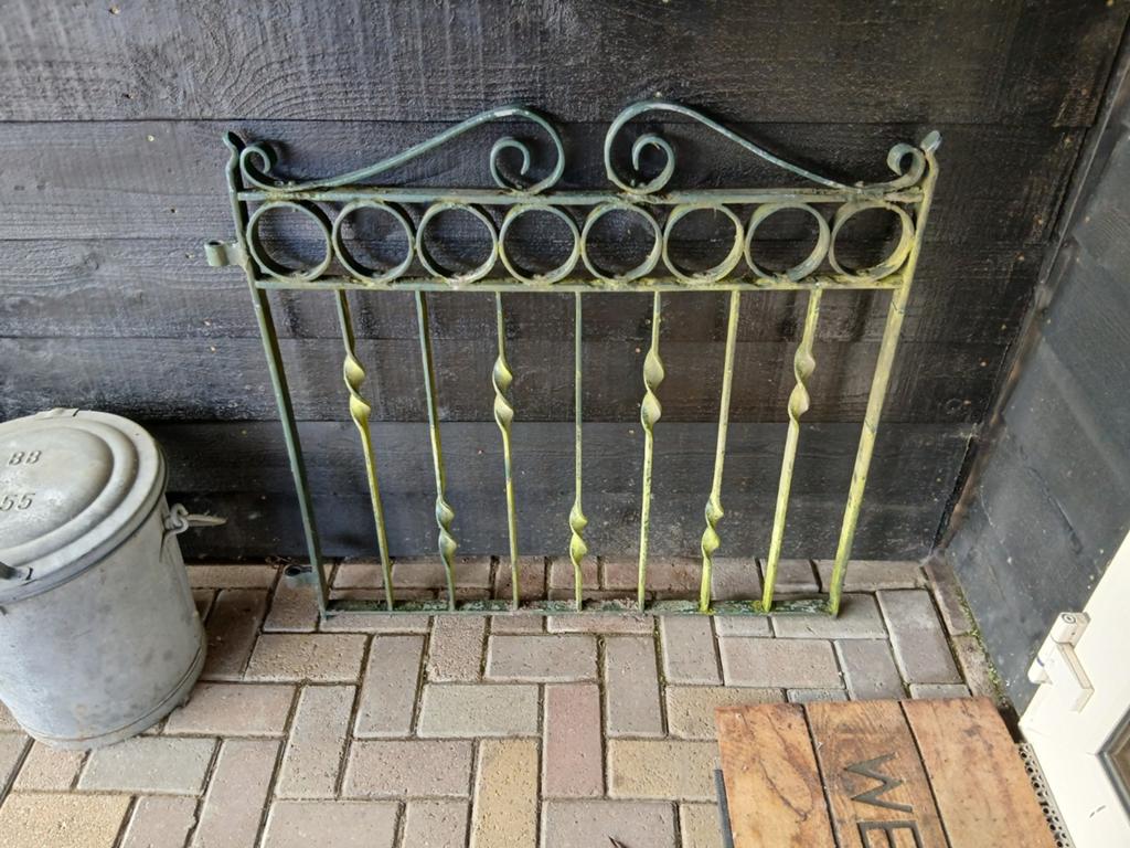 Smeedijzeren poort hek, Tuin en Terras, Tuinhekken en Hekwerk, Ophalen of Verzenden, Gebruikt, IJzer, Tuinhek