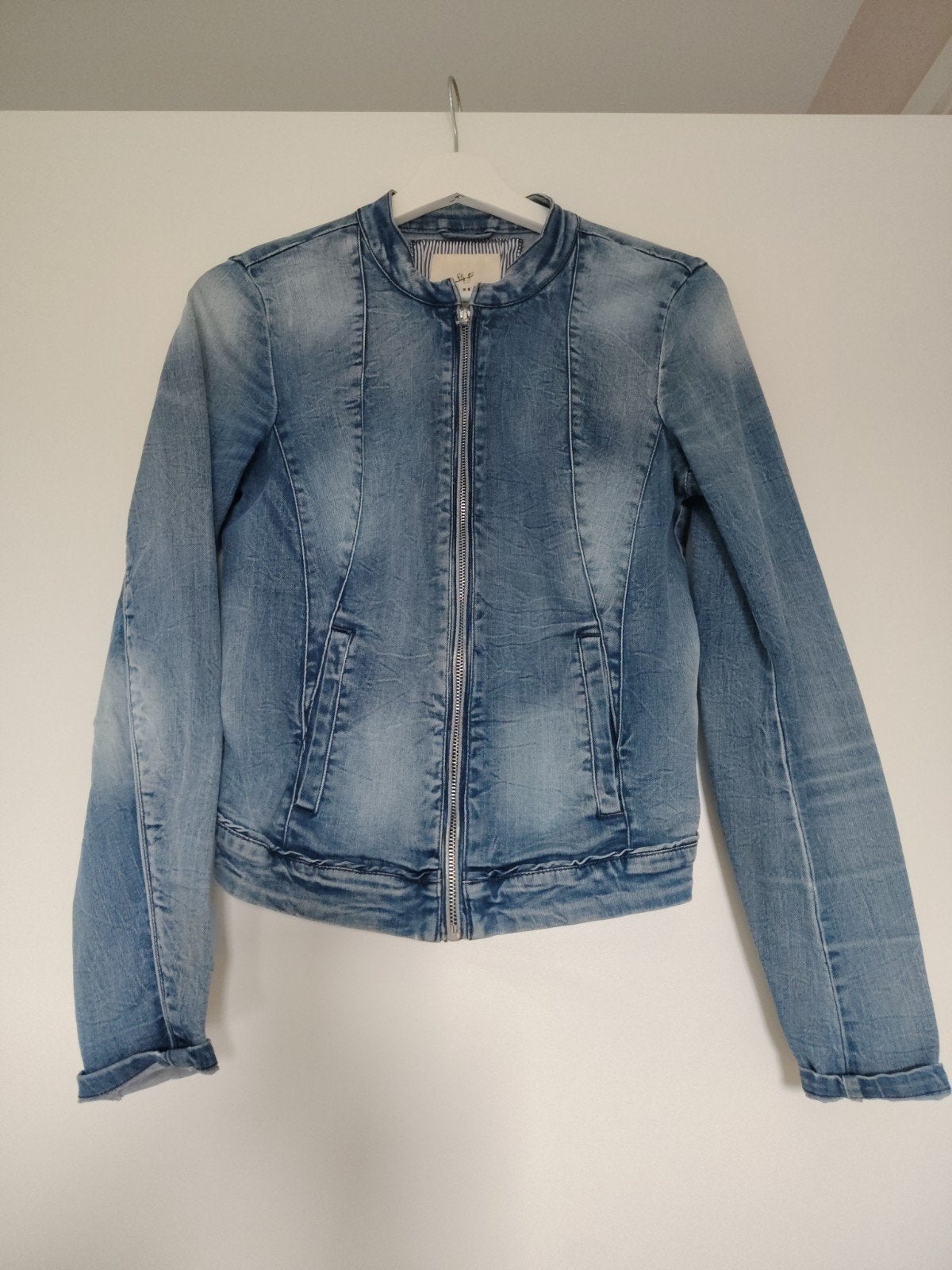 ONLY spijkerjasje in stretch stof - Maat 36 (S), Blauw, Ophalen of Verzenden, ONLY, Maat 36 (S)