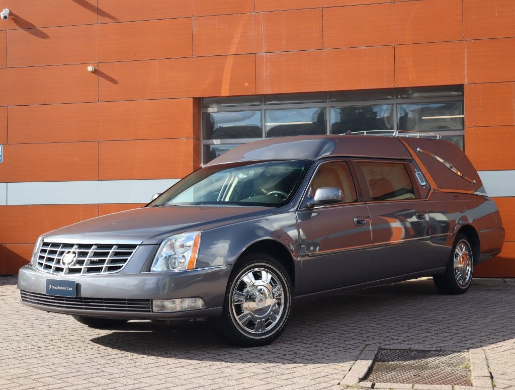 2009 Cadillac DTS Superior Premier Rouwauto, Auto's, Automaat, Overige carrosserieën, Leder, Bedrijf