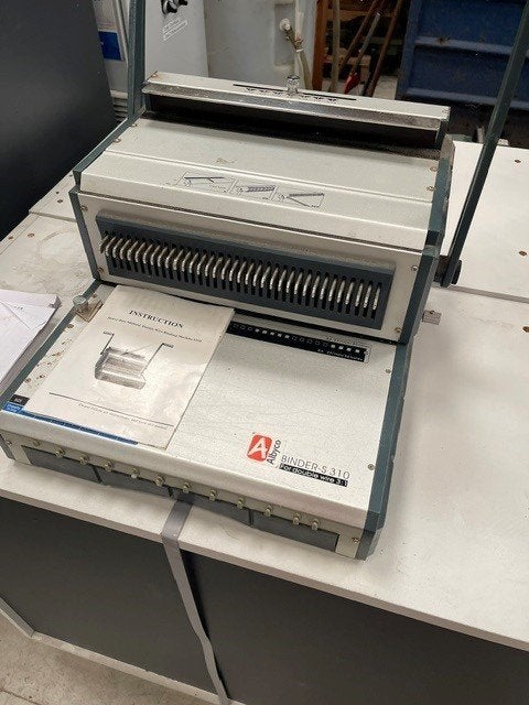 Albyco binder-S 310 voor wiro O, om zelf boekjes te maken, Ophalen of Verzenden, Gebruikt