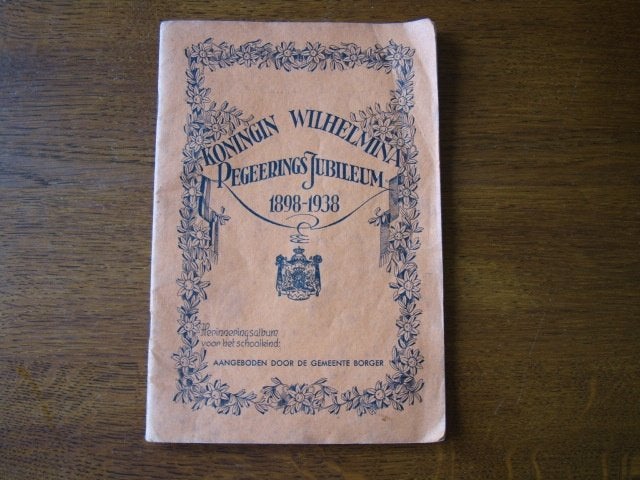 Koningin Wilhelmina Regeerings Jubileum 1898 - 1938, Ophalen of Verzenden, Zo goed als nieuw, Kaart, Foto of Prent