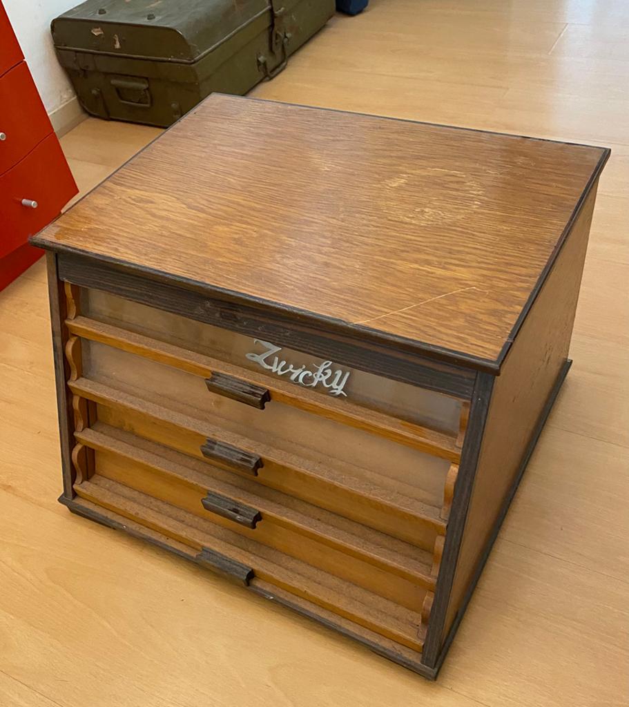 Vintage ‘Knopenkastje’ met lades, Ophalen, Zo goed als nieuw, 50 tot 100 cm, Minder dan 50 cm