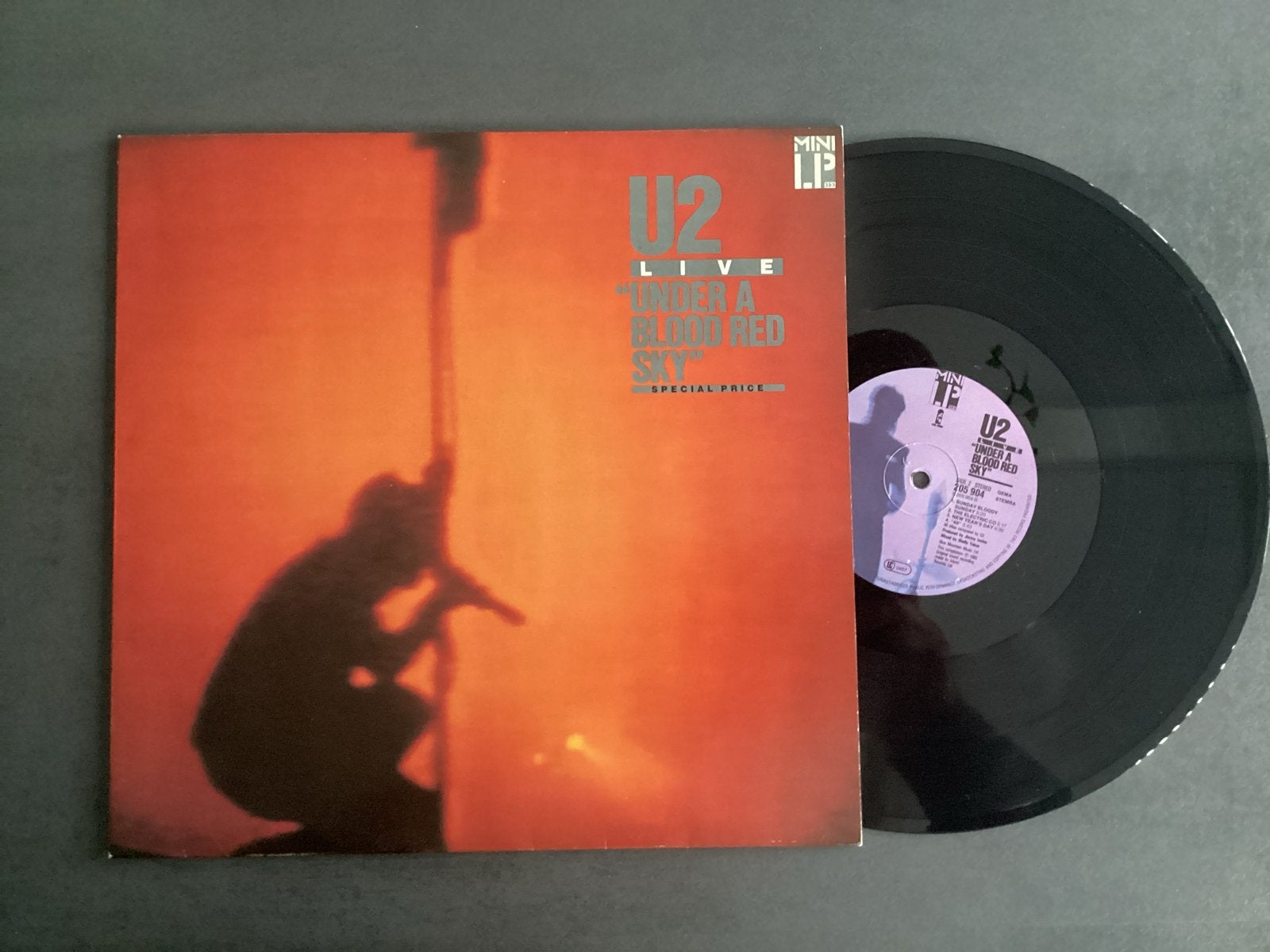 U2 - Under a Blood Red Sky (Live) (LP), Ophalen of Verzenden, 12 inch, LP