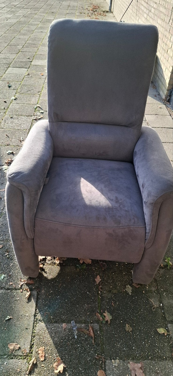 Comfortabele grijze relaxfauteuil, Huis en Inrichting, Gebruikt, Ophalen of Verzenden, Comfortabel, Tijdloos, Eén