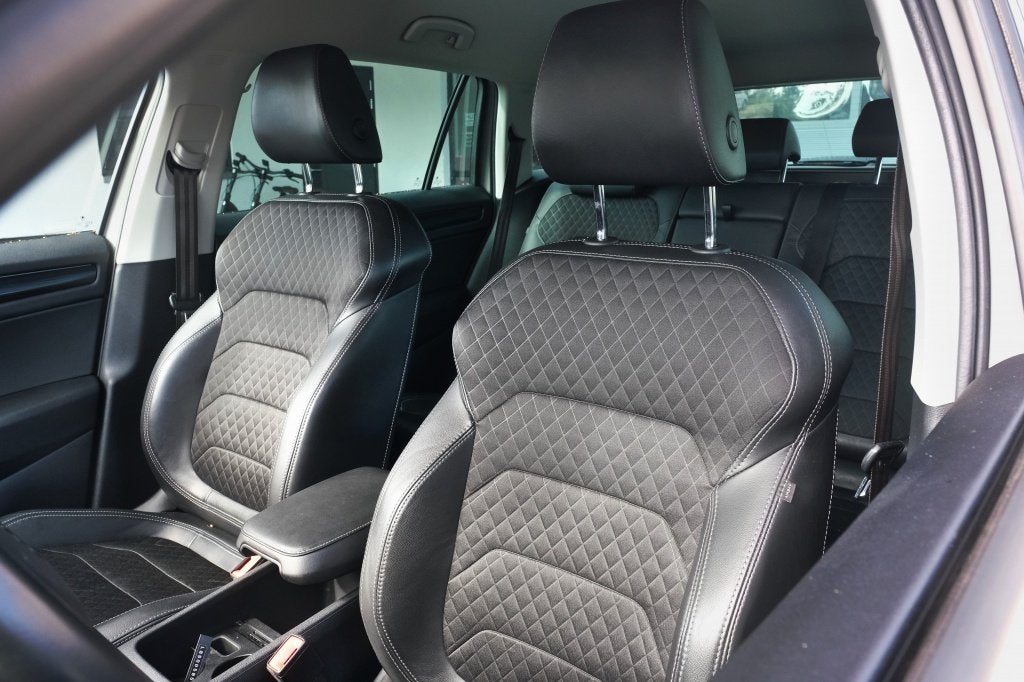 Skoda Kodiaq 1.5 TSI Bns. Ed. (bj 2019), Auto's, Skoda, 4 cilinders, 150 pk, Leder en Stof, Origineel Nederlands