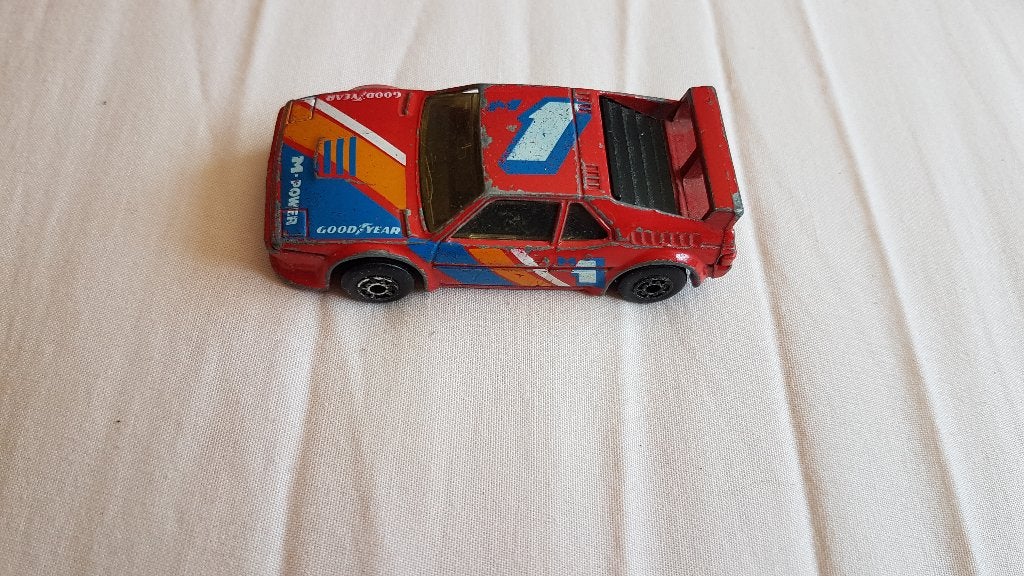 Matchbox Red BMW M1 "Goodyear 1" Scale is 1:57 - 1981, Ophalen of Verzenden, Auto