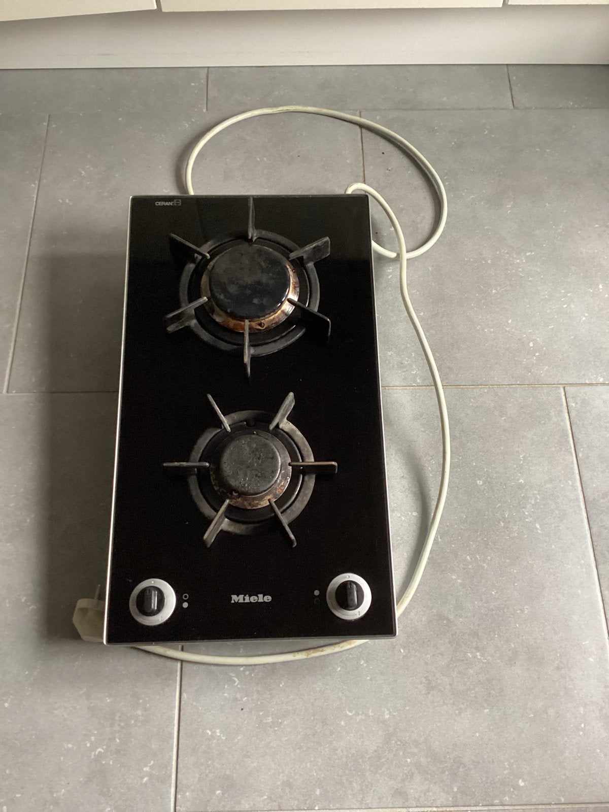 Miele 2-pits gasfornuis plus een aparte wokbrander, Witgoed en Apparatuur, Ophalen, Gebruikt, 3 kookzones of minder, Gas
