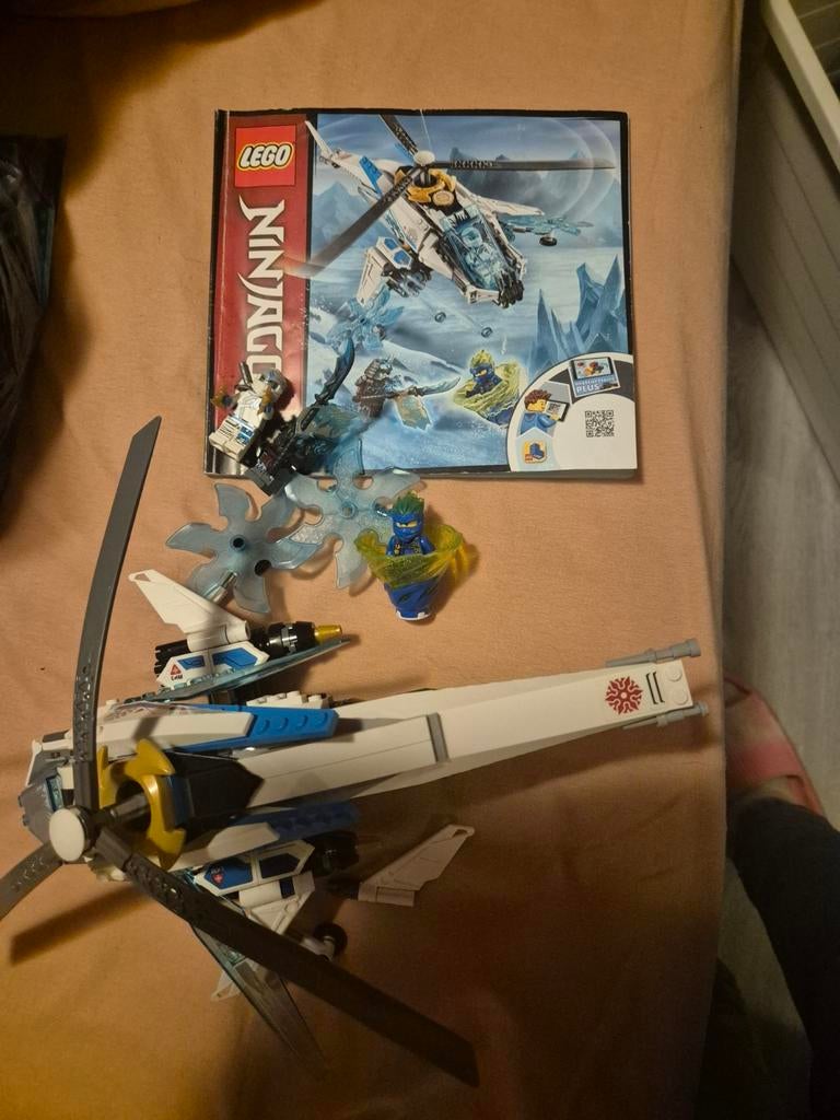 Lego Ninjago 70673 ShuriCopter met minifiguren, Ophalen