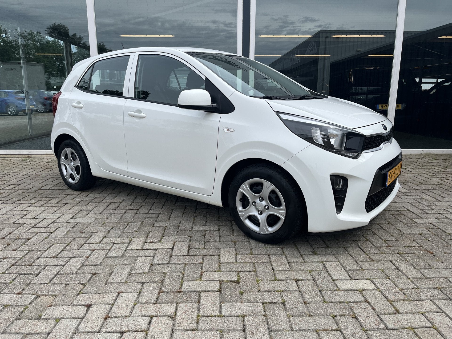 Kia Picanto 1.0 CVVT EconomyPlusLine Airco / BT (bj 2018), Voorwielaandrijving, Gebruikt, Euro 6, Start-stop-systeem