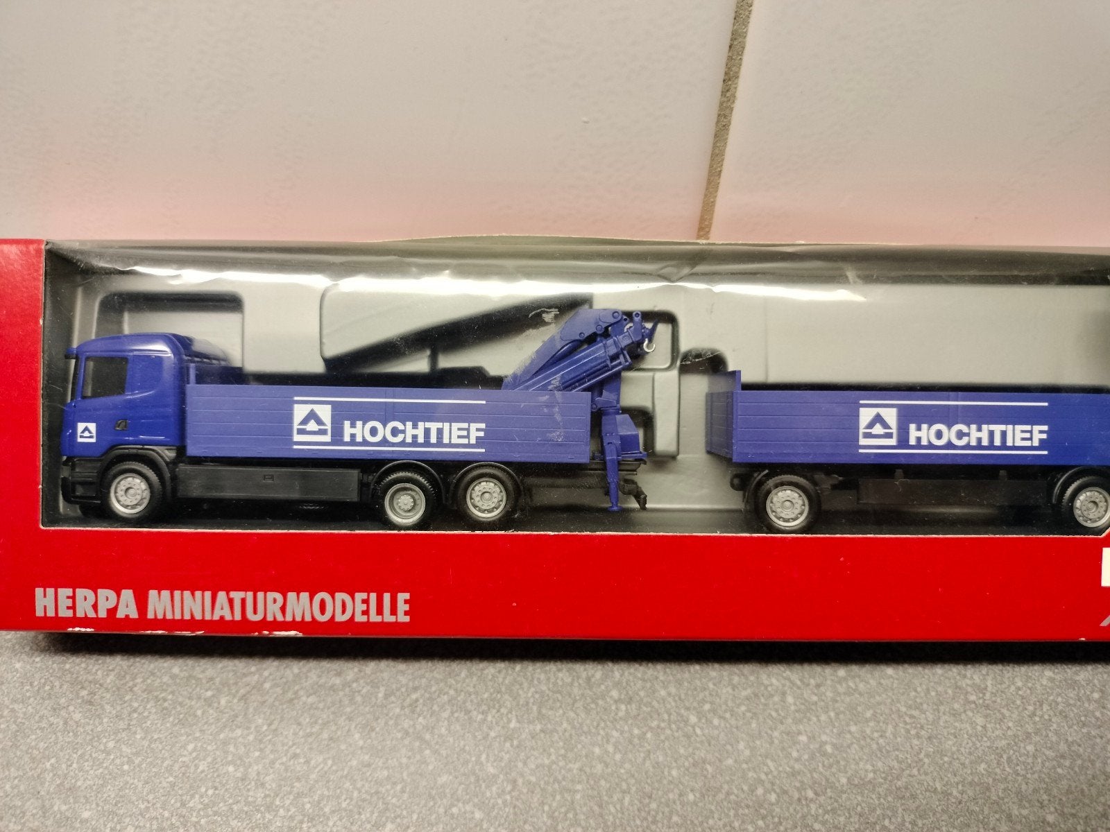 Herpa Scania R Hzg. Hochtief Miniatuurmodel, Overige merken, Groter dan 1:32, Nieuw, Ophalen of Verzenden