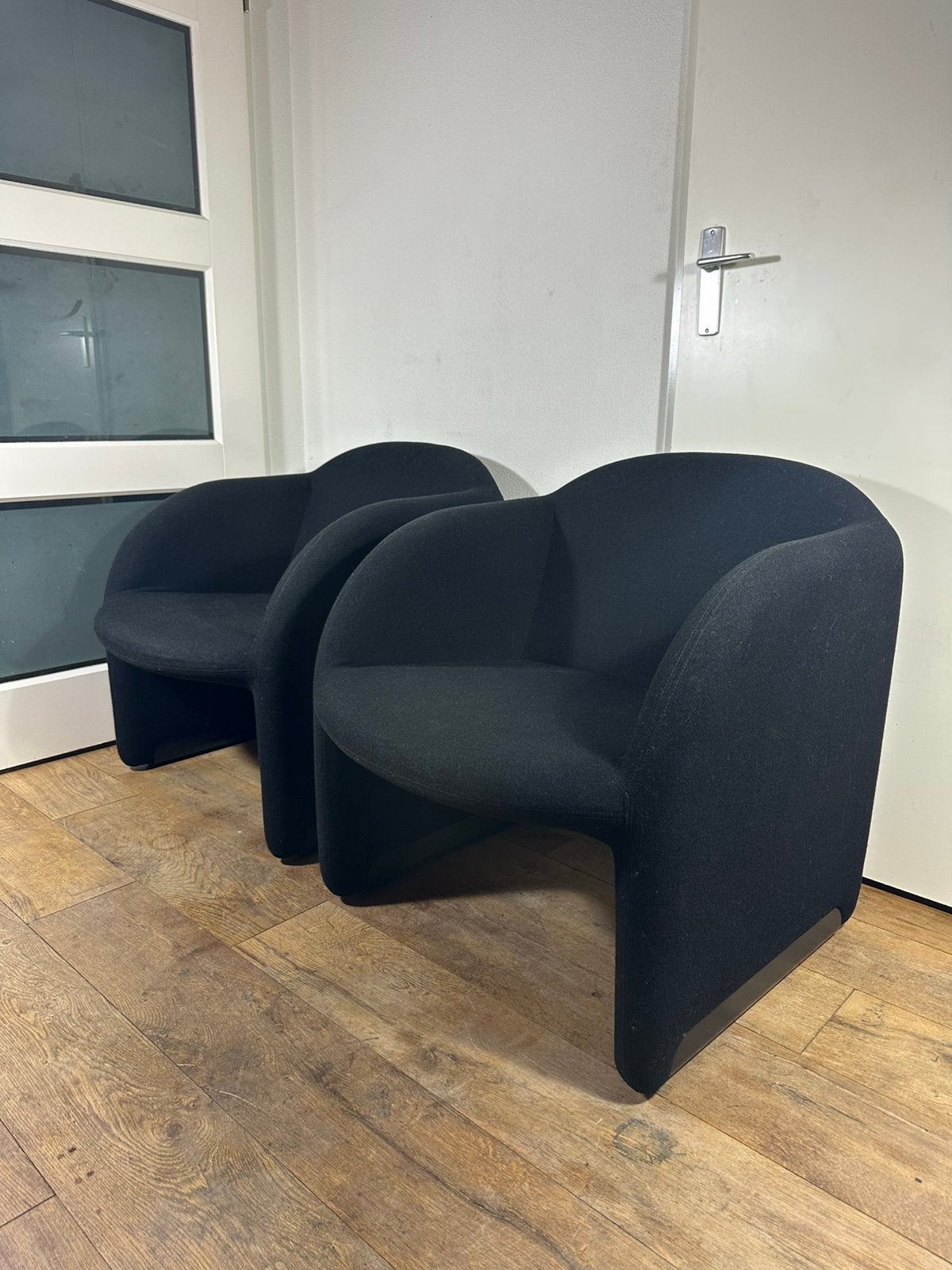 2 prachtige vintage Artifort Ben stoelen Pierre Paulin, Twee, Zwart, Ophalen of Verzenden, Stof