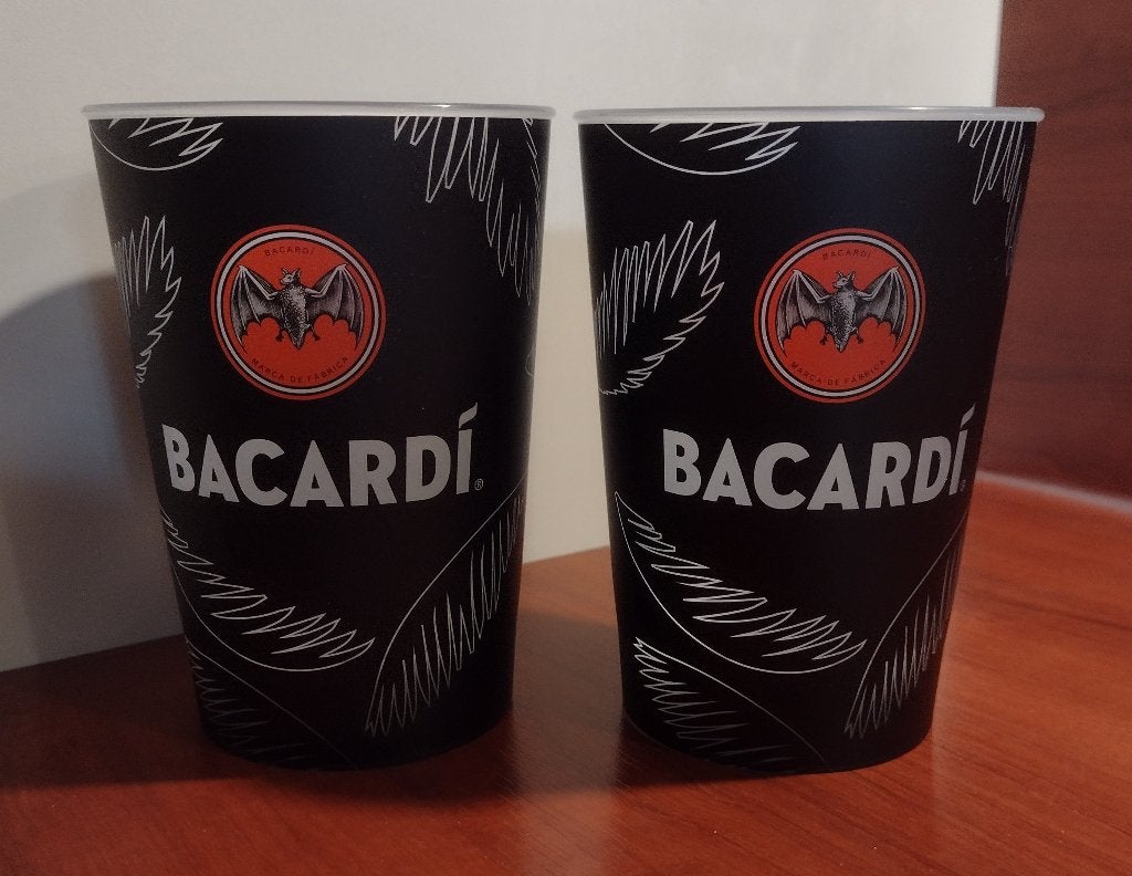 Bacardi Beker met Licht. (E), Verzamelen, Ophalen of Verzenden, Zo goed als nieuw, Gebruiksvoorwerp