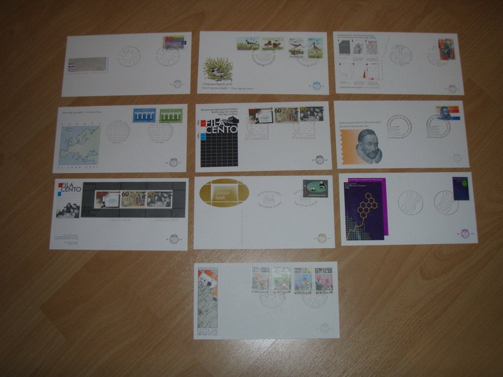 Te koop aangeboden jaargang eerstedagenveloppen 1984., Ophalen of Verzenden, Onbeschreven, Nederland