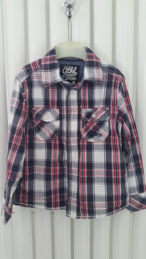 Leuk overhemd 104, Ophalen of Verzenden, Zo goed als nieuw, Jongen, Overhemd of Blouse