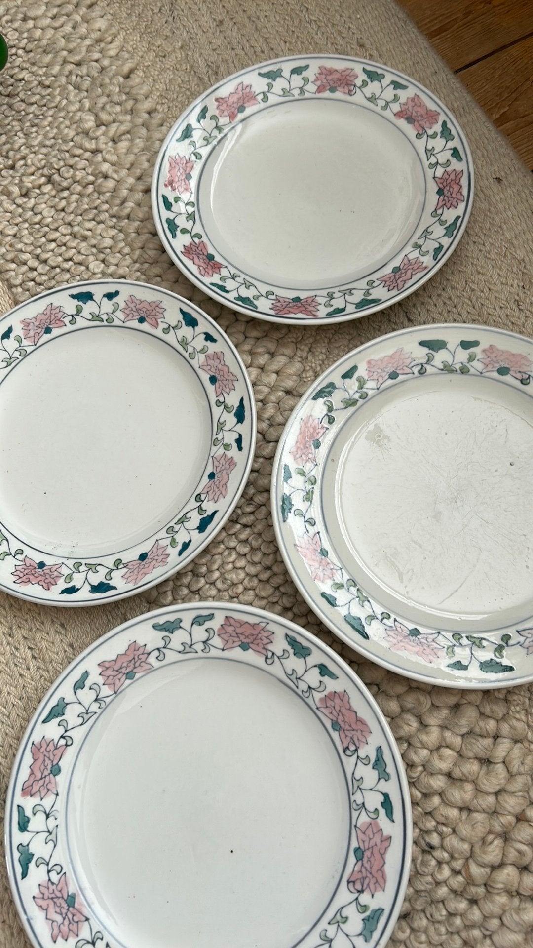 4 Chinese porselein dinerborden borden, Gebruikt, Ophalen of Verzenden, Bord(en), Overige stijlen