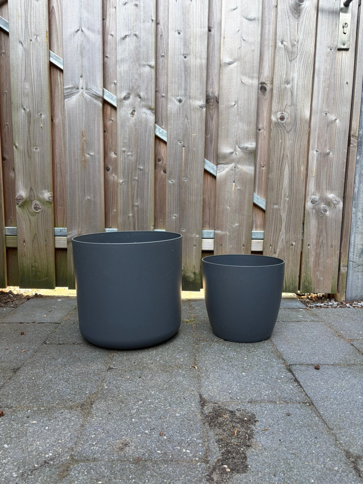 Twee kunststof antraciet potten elho, Ophalen, Kunststof, Minder dan 30 cm, Rond