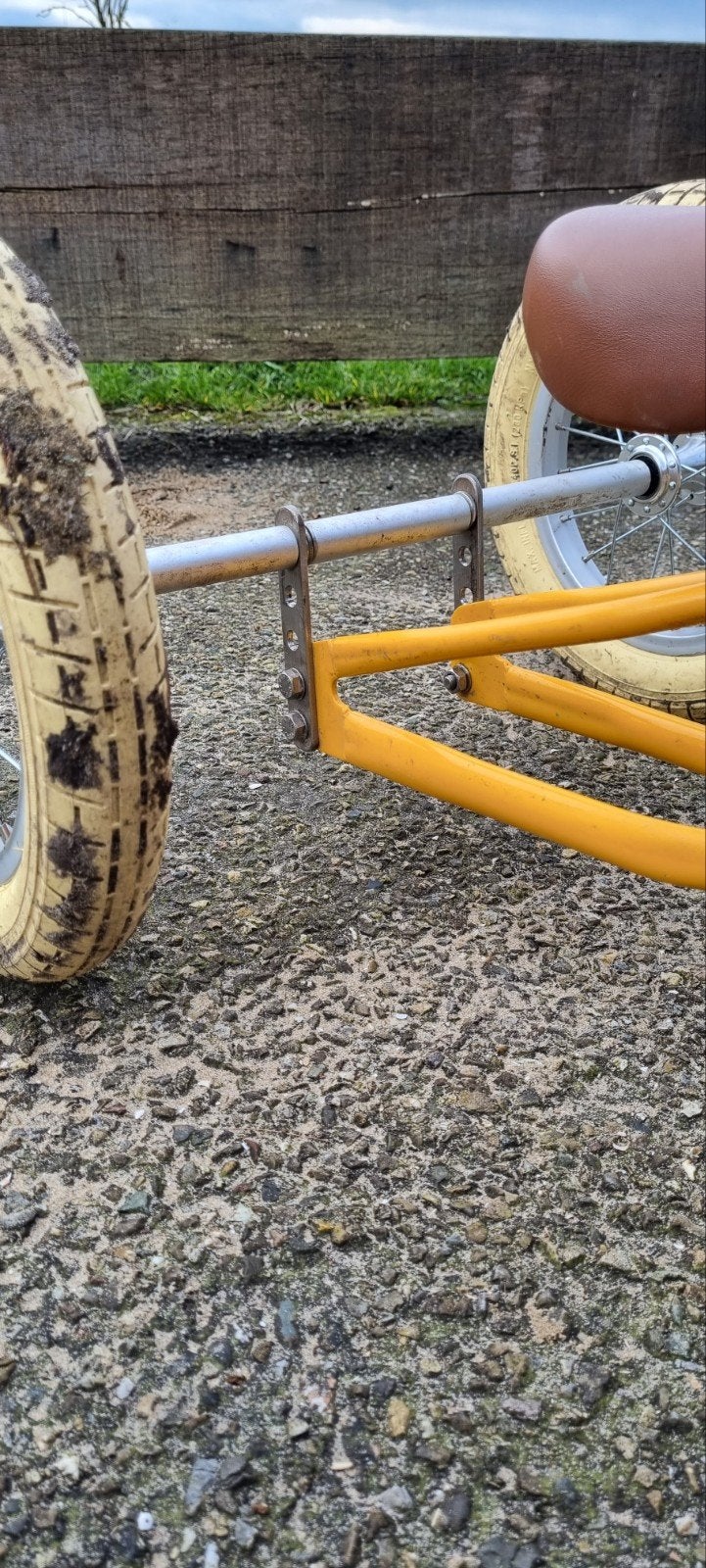 Foto 3 van verlagingsset veloretti loopfiets driewieler verlagen