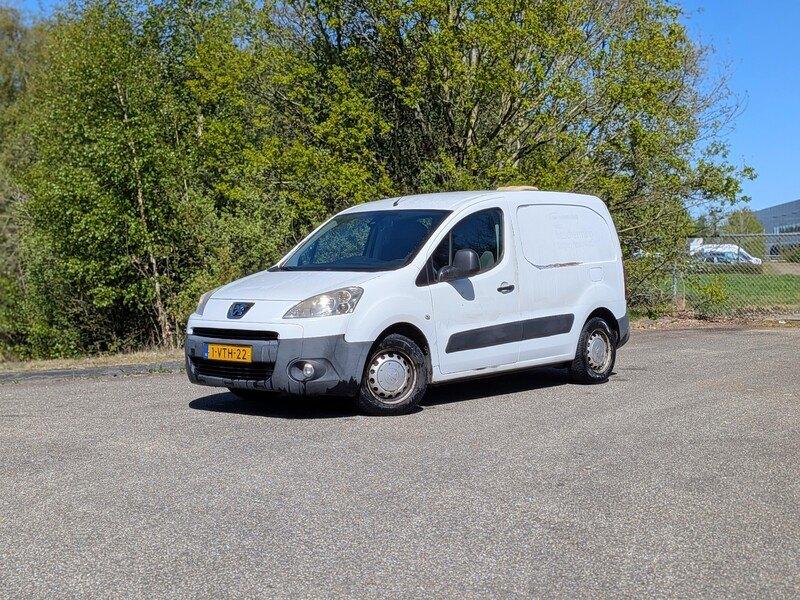 Peugeot Partner 1.6 VTI 72KW 2012, Voorwielaandrijving, Euro 5, 4 cilinders, Leder en Stof