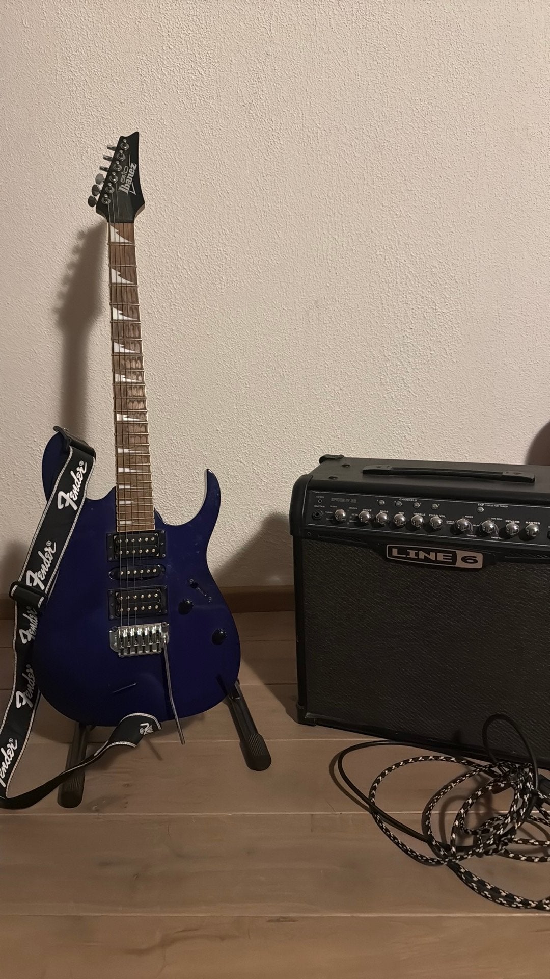 Ibanez elektrische gitaar met Line 6 Spider IV 30 versterker, Muziek en Instrumenten, Ophalen, Gebruikt, Ibanez, Met versterker