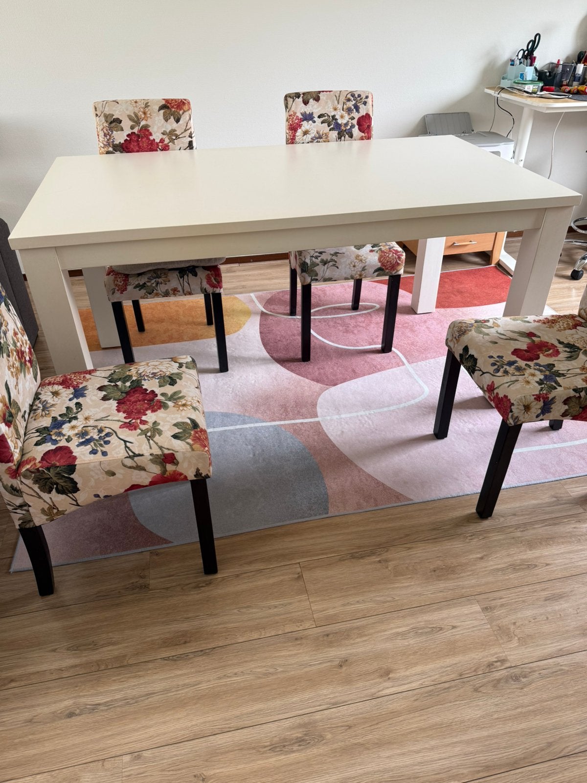 Gratis eettafel en 4 stoelen, Ophalen, Gebruikt, 50 tot 100 cm, 150 tot 200 cm