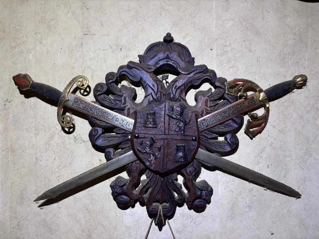 Wapen met zwaarden, Ophalen