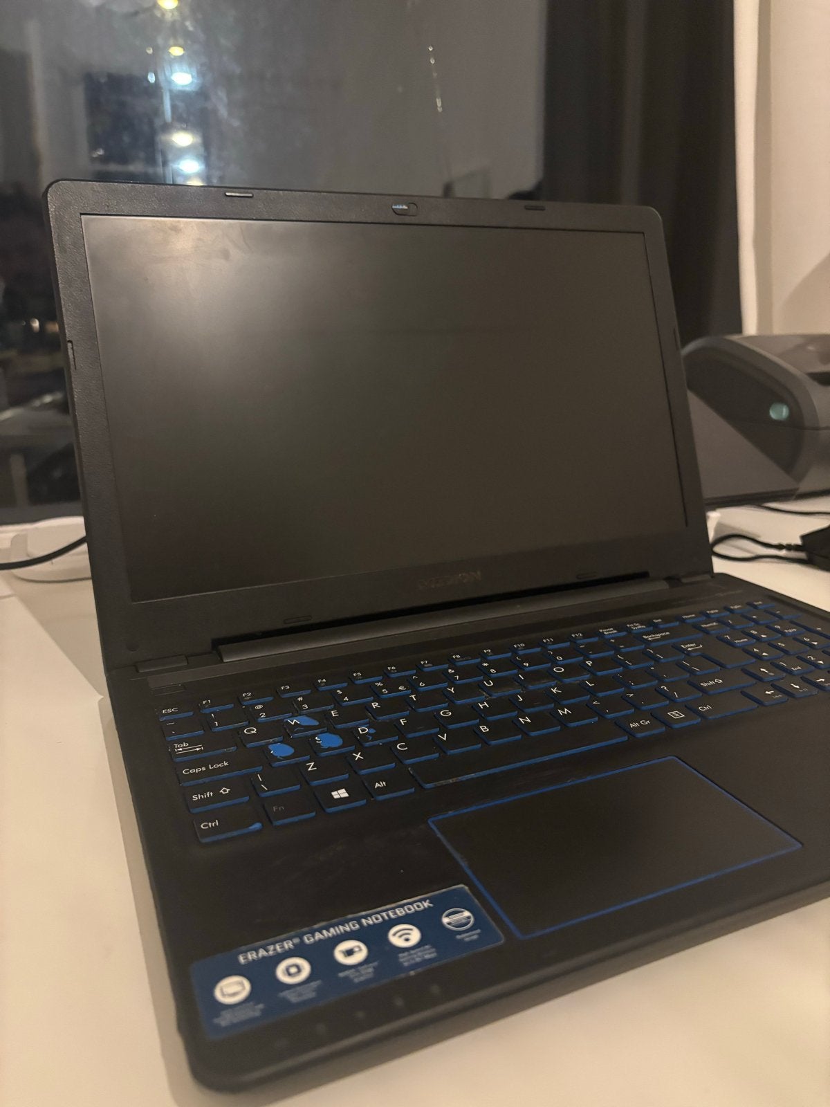 Medion Erazer Gaming Laptop 15.6" (GTX 950M), Computers en Software, Gebruikt, Met videokaart, 2 tot 3 Ghz, 15 inch