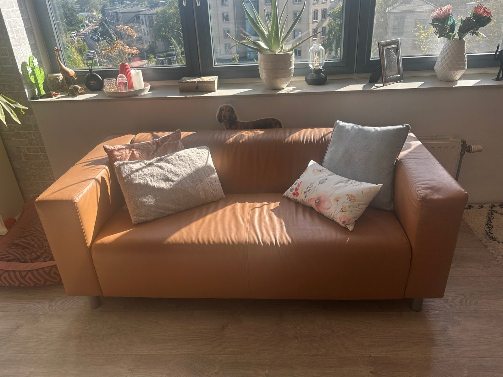 Cognac kleurige Ikea klippan bank 2-3 zits, Ophalen, Overige materialen, Gebruikt, 150 tot 200 cm