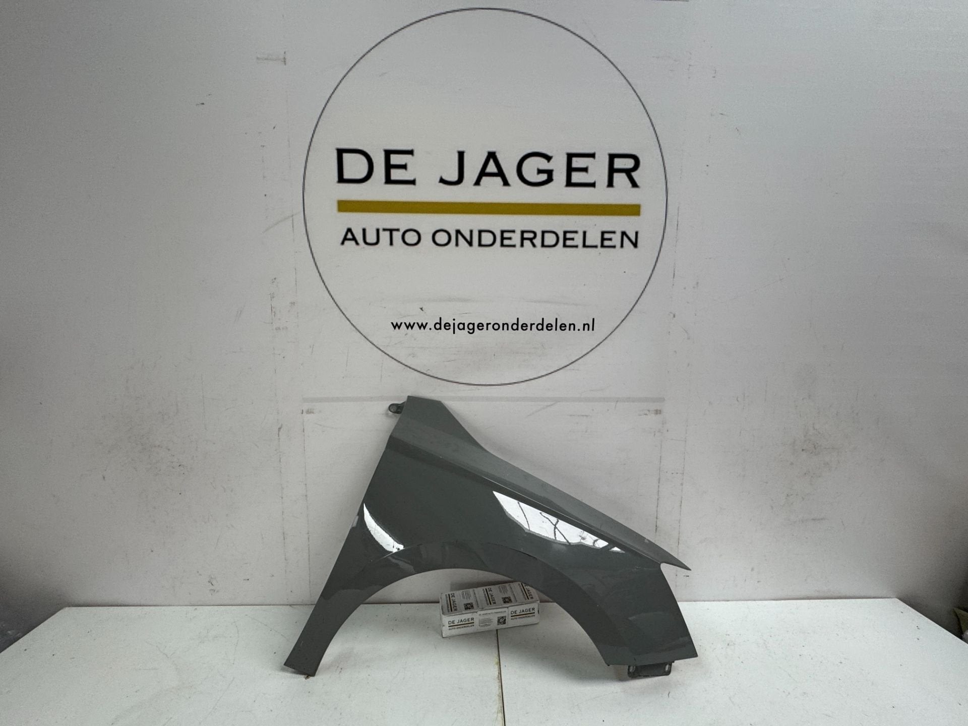 SKODA FABIA 3 6V0 VOORSCHERM ZIJSCHERM SPATBORD 6V0821106, Auto-onderdelen, Skoda, Gebruikt, Infoline@skoda-auto.cz, Tr. Vaclava Klementa 869
293 01  Mlada Boleslav, CZ