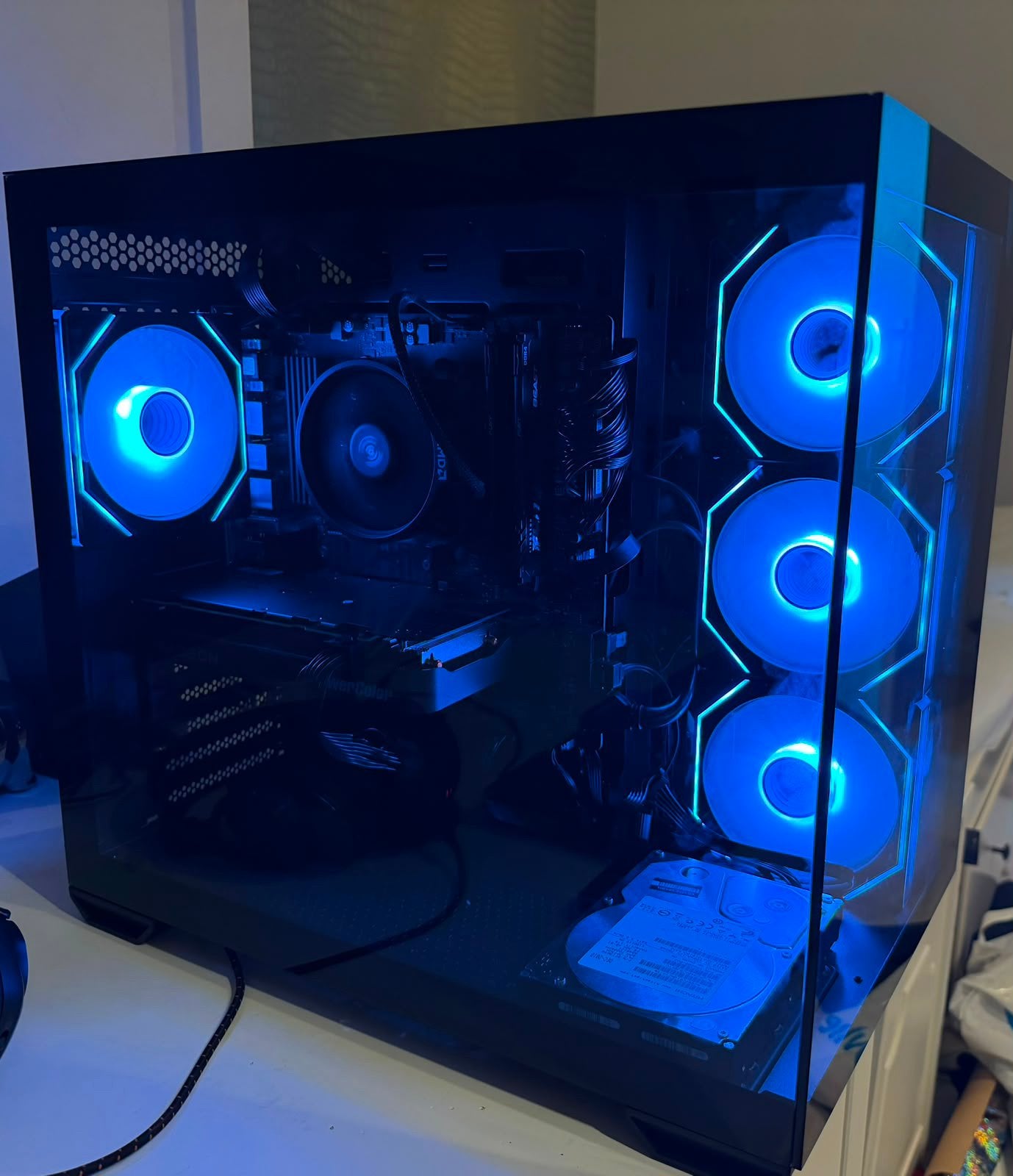 Nieuwe Game pc Go met AMD ryzen 5 5600G, Ophalen, Zo goed als nieuw, 3 tot 4 Ghz, SSD